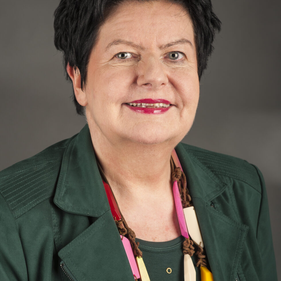 alt="Zdjęcie profilowe kandydatki Joanny Senyszyn."